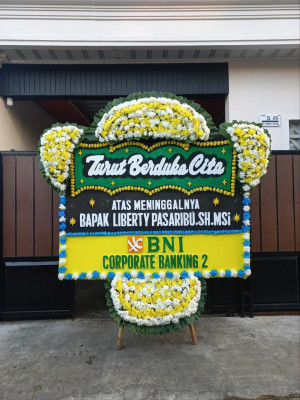Papan Bunga Duka di Kradenan