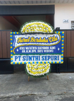 Papan Bunga Duka di Kradenan